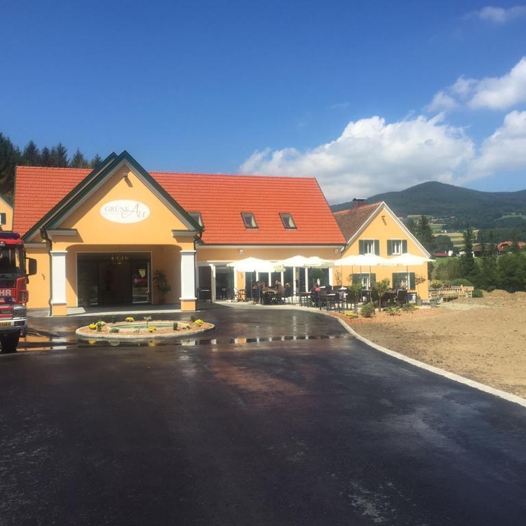 Hotel Restaurant Grune Au Poellau Exterior foto